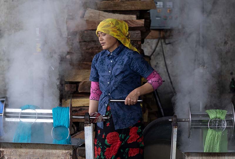 Zoometry Collection | Yarn drying in Nepal © Creative Matters, Narendra Shrestha photography