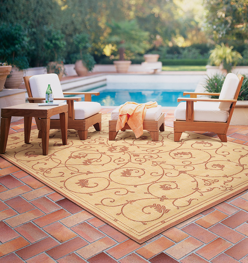 Couristan outdoor Carpet by a pool